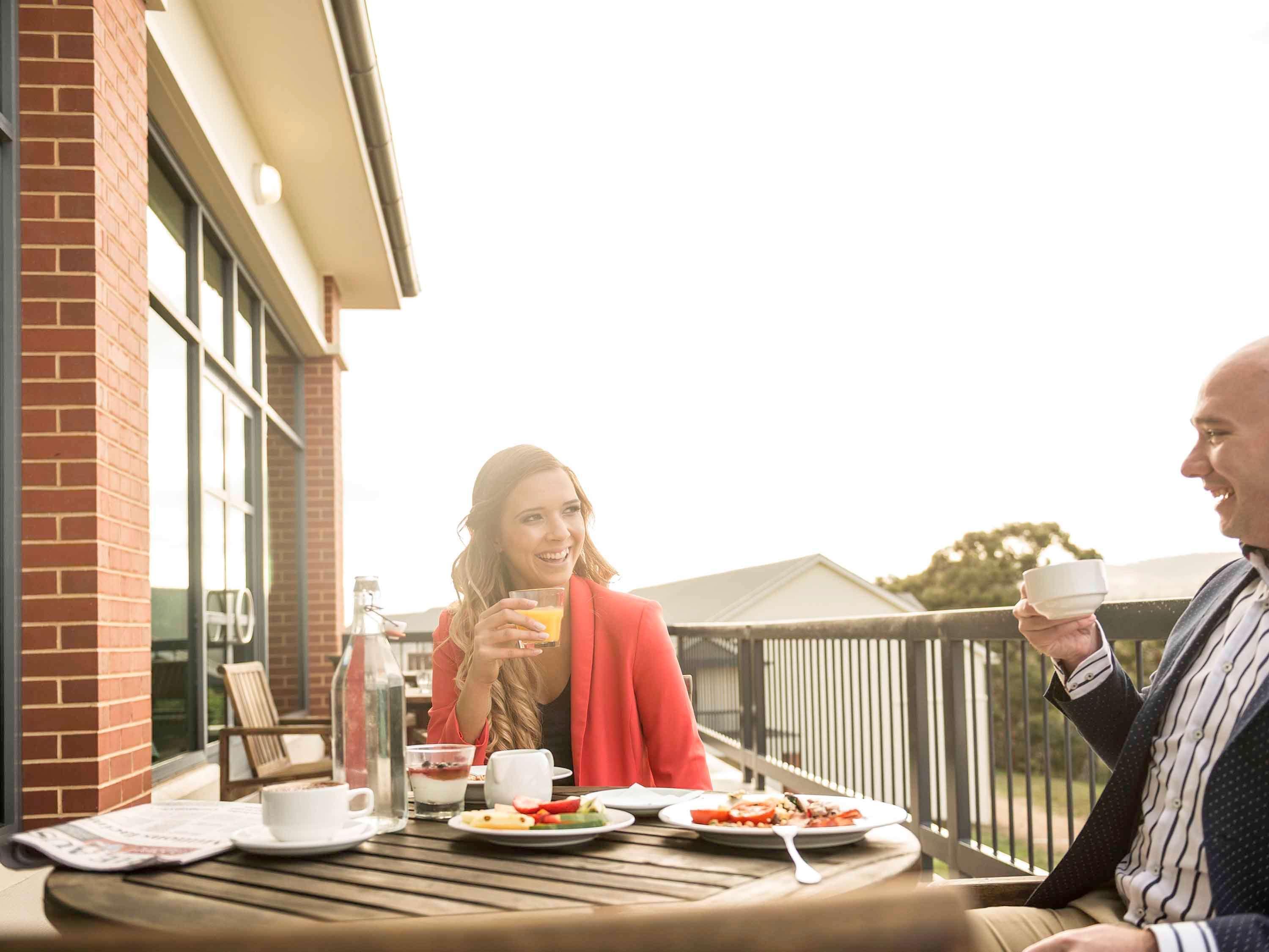 Novotel Barossa Valley Resort Роуленд-Флэт Экстерьер фото