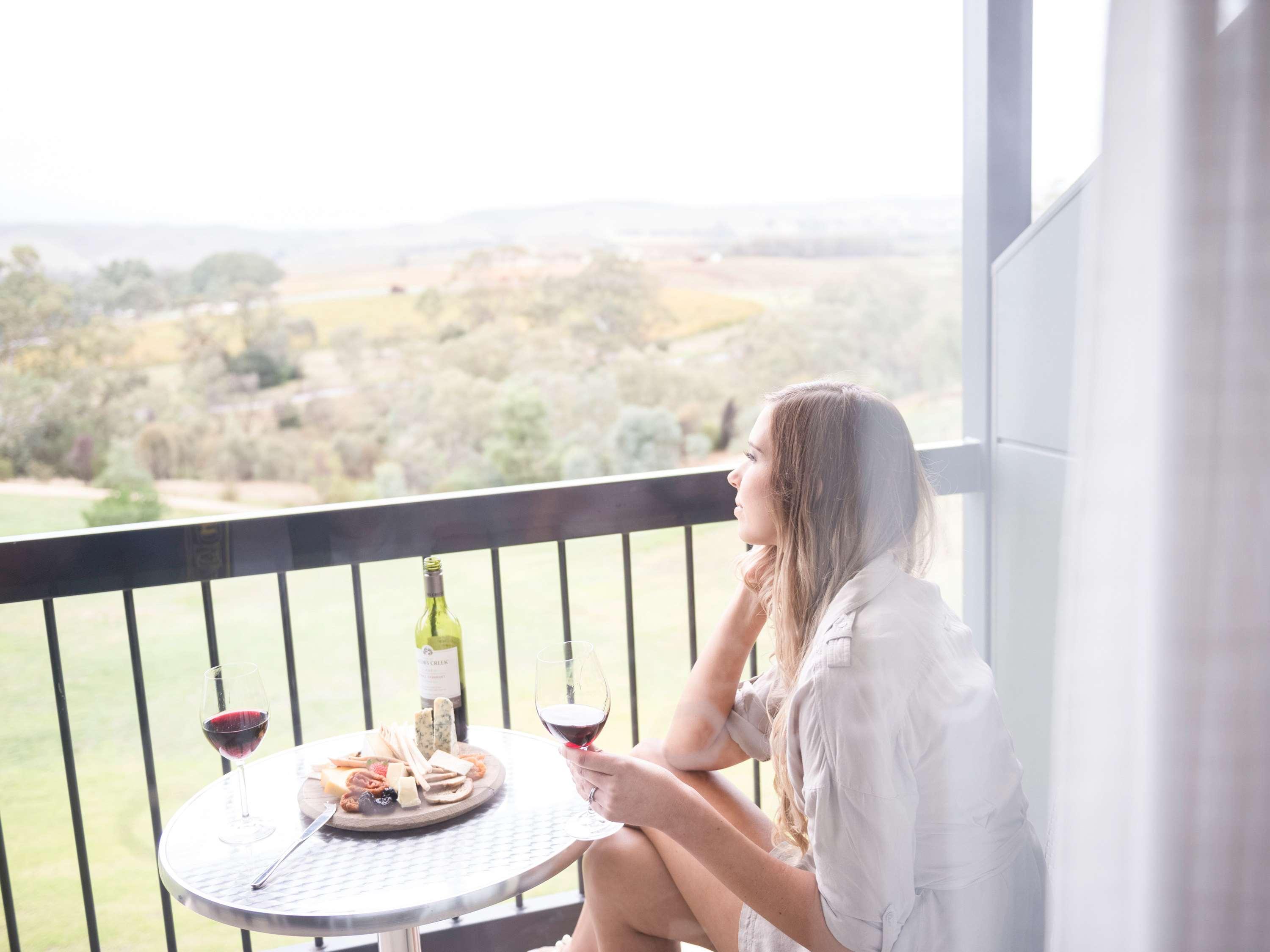 Novotel Barossa Valley Resort Роуленд-Флэт Экстерьер фото