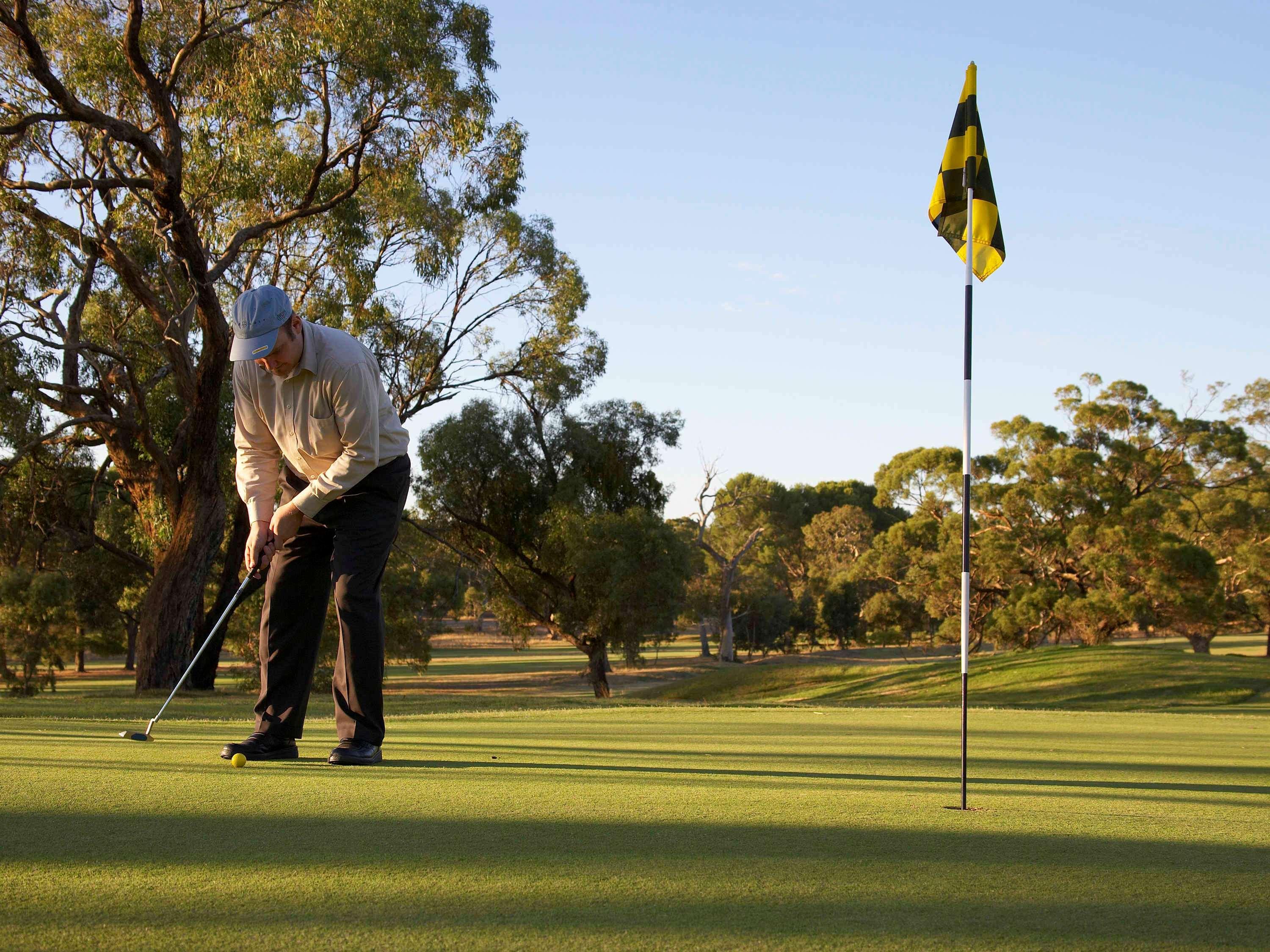 Novotel Barossa Valley Resort Роуленд-Флэт Экстерьер фото