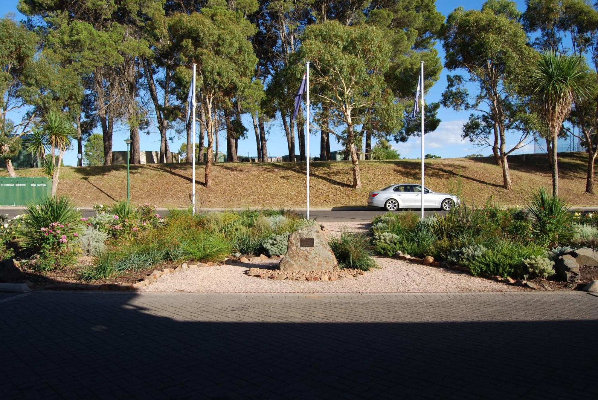 Novotel Barossa Valley Resort Роуленд-Флэт Экстерьер фото